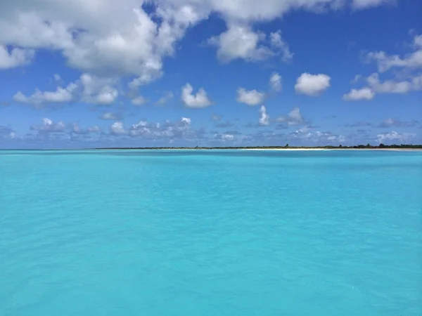 Paesaggio tropicale — Foto Stock