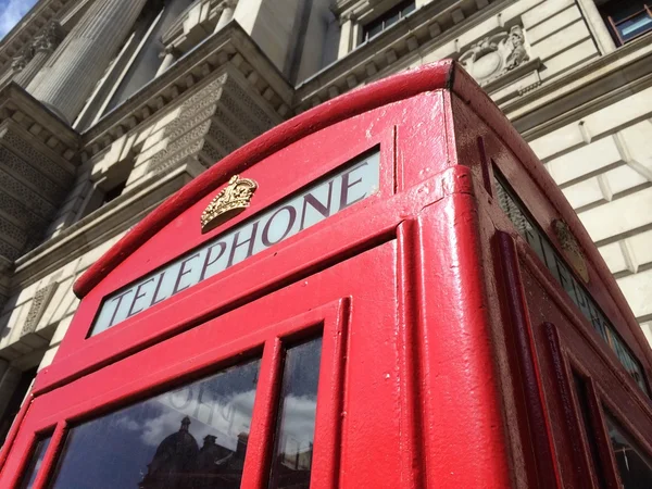 Londra kırmızı telefon kulübesi — Stok fotoğraf
