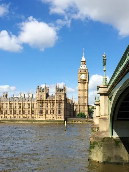Big ben and house του κοινοβουλίου στο Λονδίνο, Ηνωμένο Βασίλειο. — Φωτογραφία Αρχείου