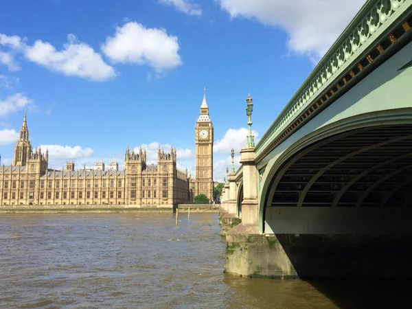 Duży ben i domy parlamentu w Londynie, uk. — Zdjęcie stockowe