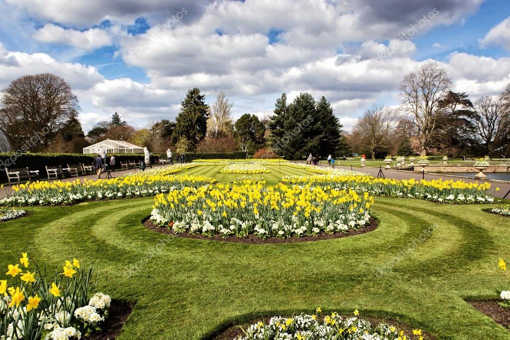 Royal Botanic Gardens, Kew, London — Stock Photo © mitakag 49854095