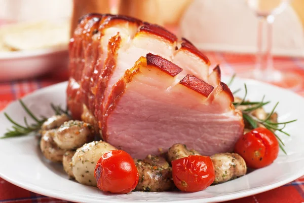 Roasted christmas ham — Stock Photo, Image