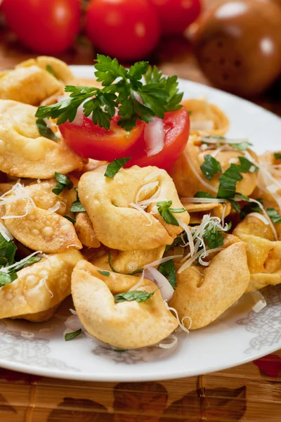 Smažené tortellini — Stock fotografie