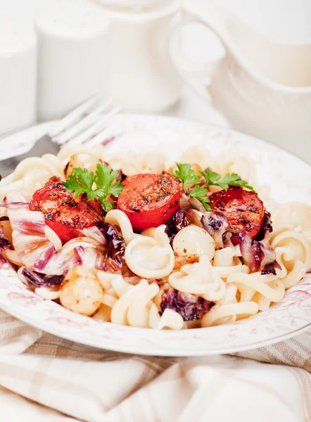 Massa italiana com tomate cereja — Fotografia de Stock