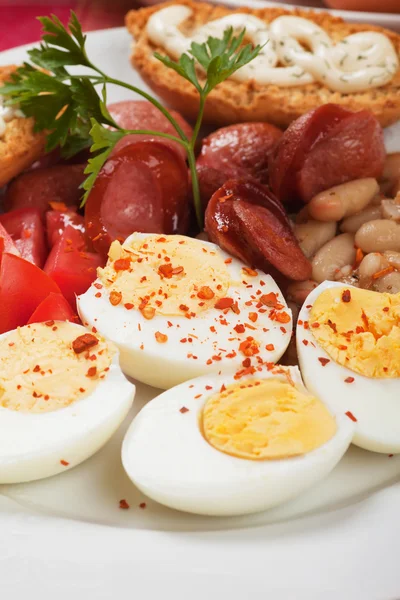 Hard boiled eggs — Stock Photo, Image