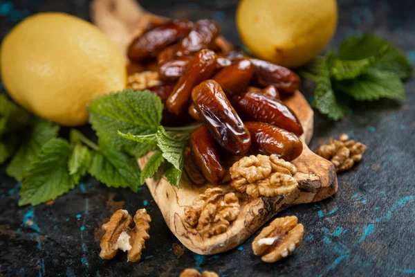 Fresh Sweet Date Fruits Popular Arabian Middle Eastern Food — Stockfoto