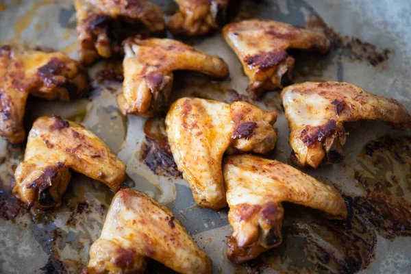 Ofen Gebratene Oder Gegrillte Scharfe Chicken Wings Beliebtes Fast Food — Stockfoto