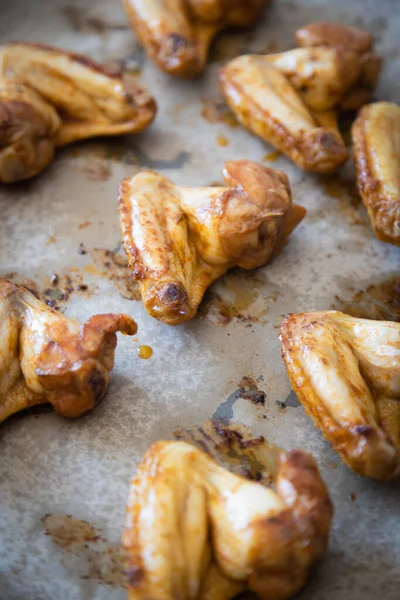 Ofen Gebratene Oder Gegrillte Scharfe Chicken Wings Beliebtes Fast Food — Stockfoto