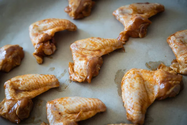Sült Vagy Grillezett Fűszeres Csirkeszárny Népszerű Gyorsétterem — Stock Fotó