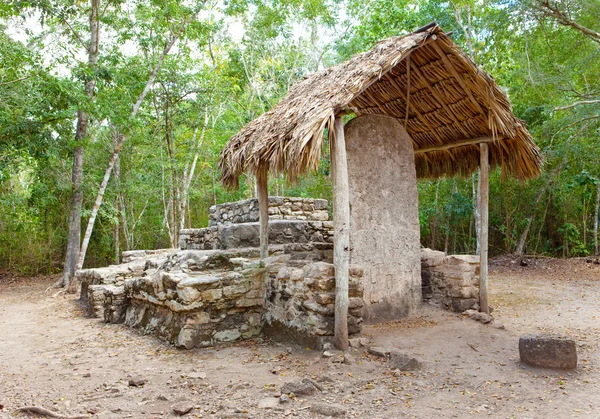 Mexiko. Archeologická zóna Kabah — Stock fotografie