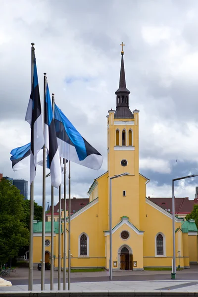 Igreja de São João, estilo neogótico, 1860 na Praça da Liberdade. Tallinn, Estónia. (Jaani krik ) — Fotografia de Stock