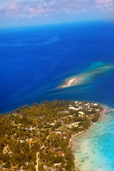 Islas en el océano. Vista aérea . —  Fotos de Stock