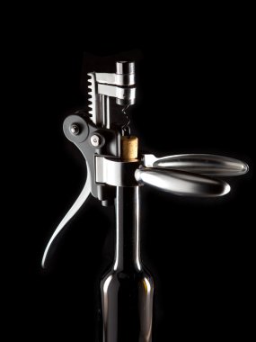 tirbuşon açacağı şarap şişeleri için