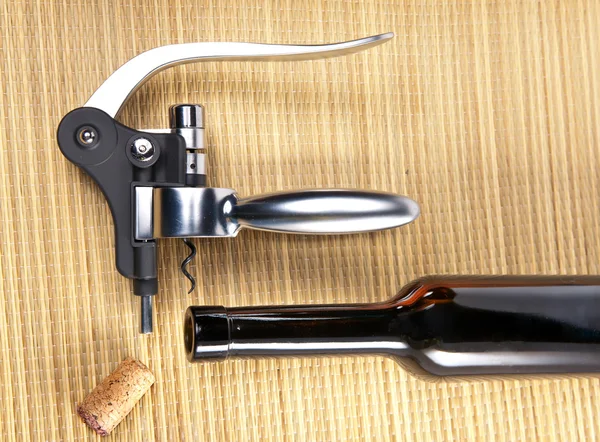 tirbuşon açacağı şarap şişeleri için