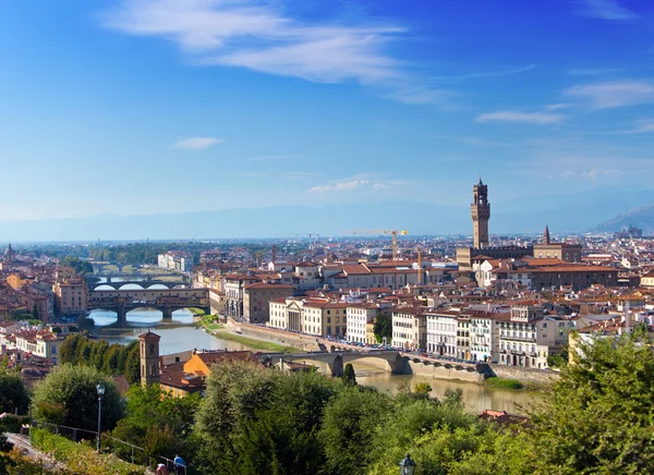 Italien. Florenz. Blick auf die Stadt an der Spitze — Stockfoto