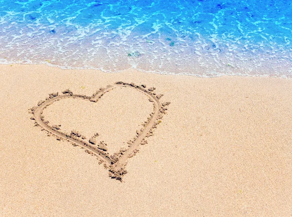 Heart- une image sur le sable — Photo