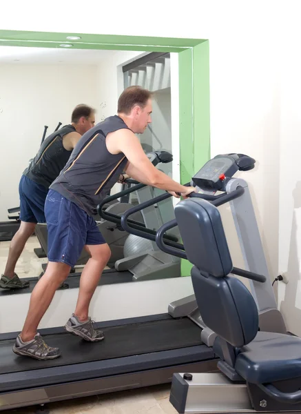 Sports man in sports hall — Stock Photo, Image