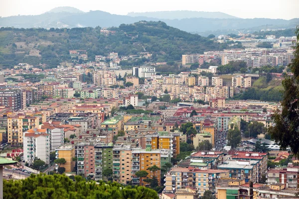 Italie. Naples. Vue de la ville sur le dessus — Photo