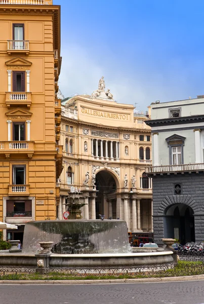 De Italia. Nápoles. Galería Umberto siglo galler público — Foto de Stock