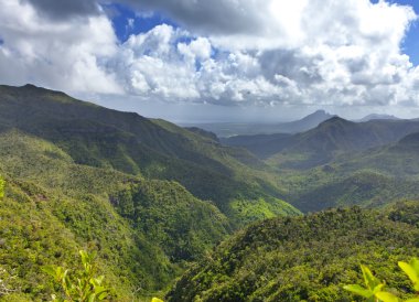 Mauritius. dağ manzarası
