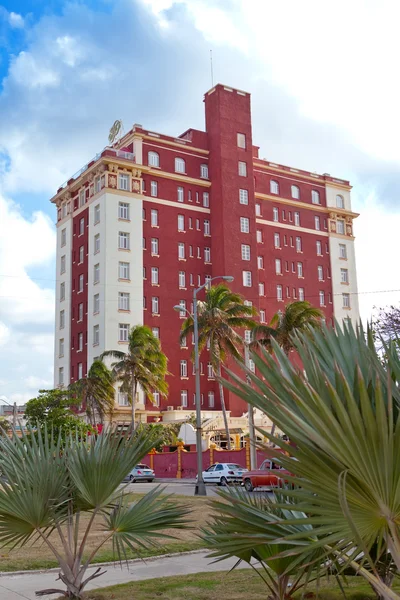 Cuba. "nacional" hotel-de meest bekende hotel van havana, is gebouwd in 1930. — Stockfoto