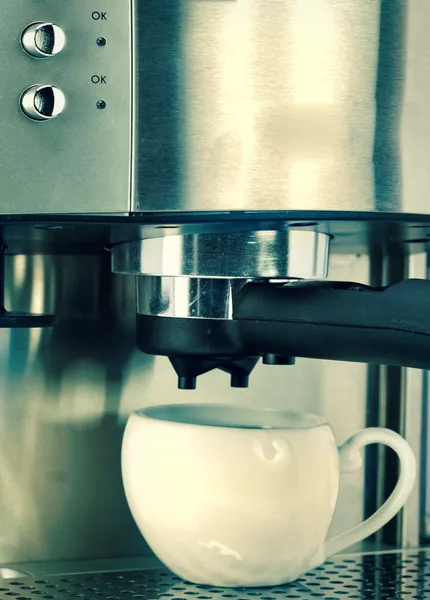 Coffee maker and cup — Stock Photo, Image