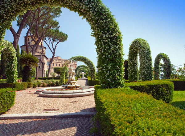 Vaticano. Um jardim do Vaticano — Fotografia de Stock