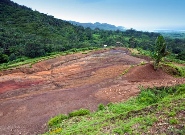 Mauritius. "Valley of 23 colors of the Earth" park in Mare-aux-Aiguilles — Stock Photo, Image