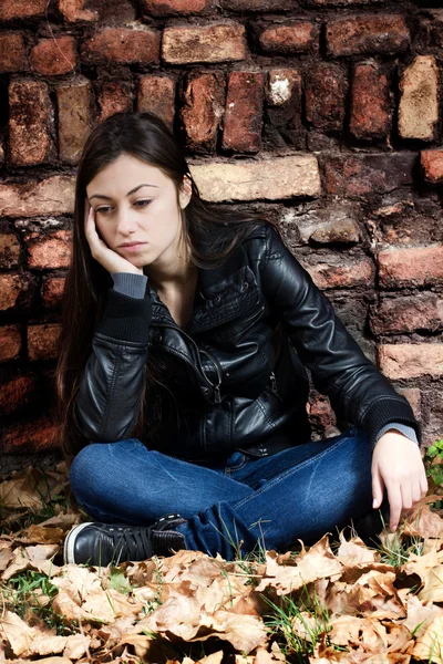 Lonely teenage girl — Stock Photo, Image