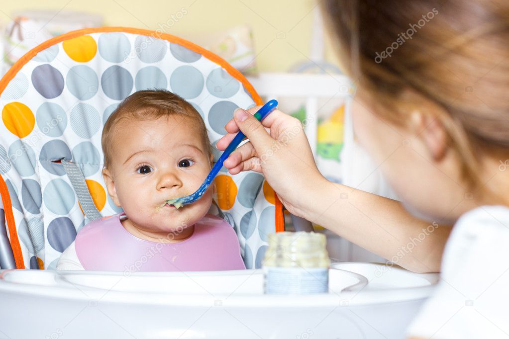 baby feeding