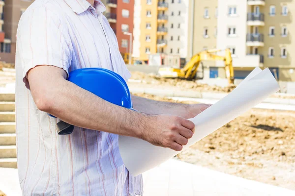 Construction manager looking project — Stock Photo, Image