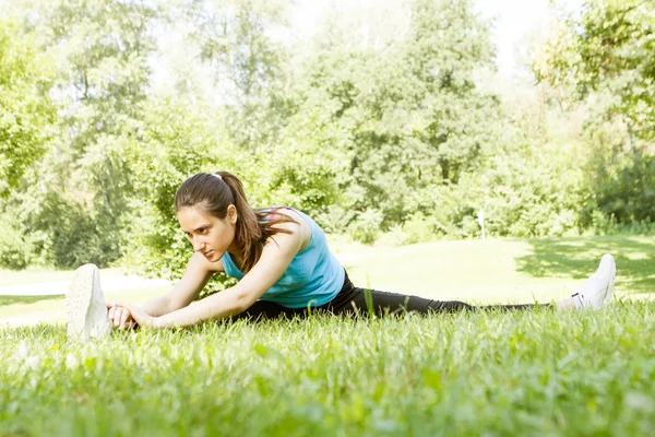 Fitness Girl Outdoor — Stock Photo, Image