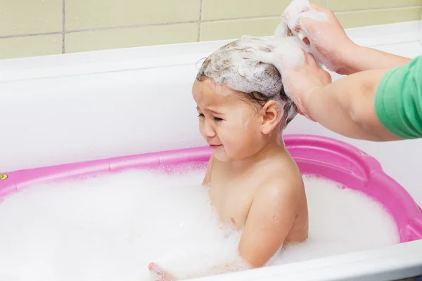 Crying child — Stock Photo, Image