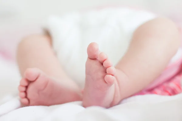 Newborn baby feet — Stock Photo, Image