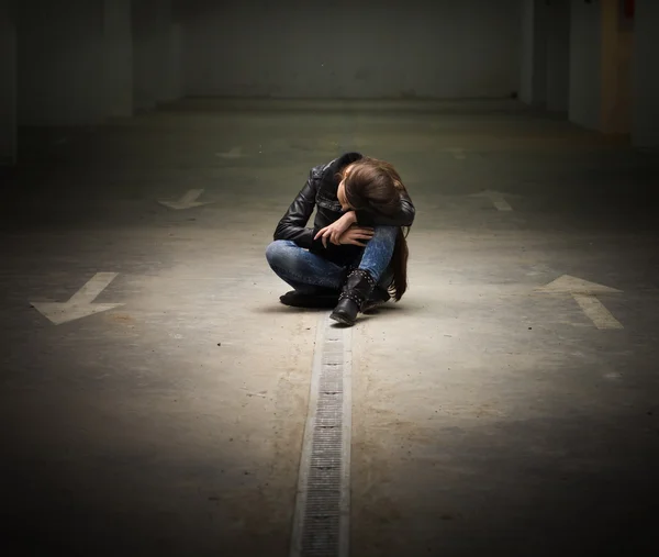 Depressief tienermeisje — Stockfoto