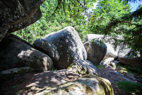 Formación Una Roca Más Grande Rocas Ígneas Granodiorita Situada Medio — Foto de Stock