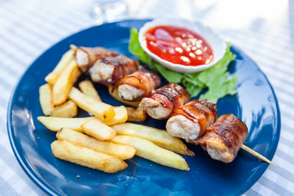Chicken Skewers Bacon French Fries Tomato Sauce Served Plate Restaurant — Stock Photo, Image