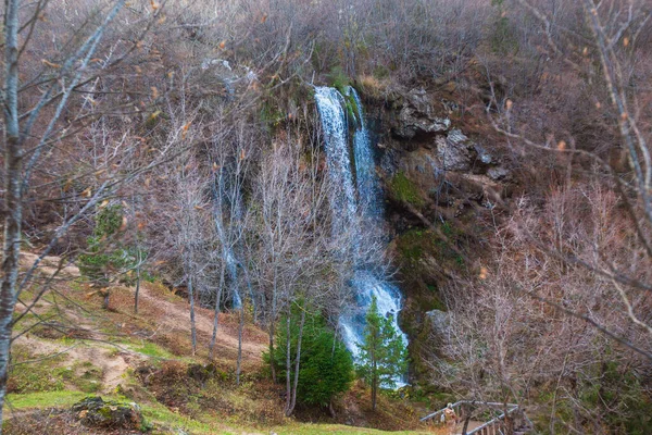 Hermosa Cascada Del Bosque Día Otoño Cascada Gostilje Montaña Zlatibor — Foto de Stock