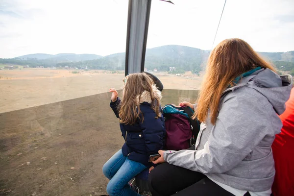 Mother Daughter Driving Aerial Lift Beautiful View Autumn Nature Landscape — Stockfoto