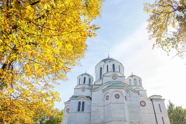 Iglesia Ortodoxa Serbia Iglesia San Jorge Oplenac Topola Serbia Mausoleo — Foto de Stock