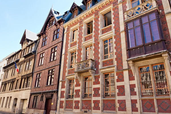 Oude huizen in rouen, Normandië, Frankrijk — Stockfoto