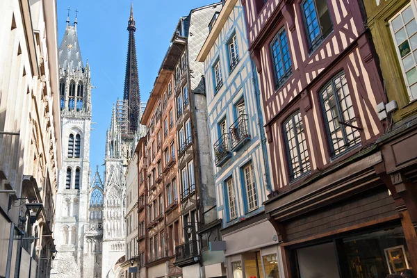 Hrázděné domy v rouen, Normandie, Francie — Stock fotografie