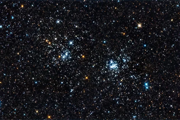 Starfield. een dubbelster cluster in perseus — Stockfoto