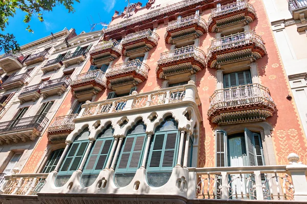 Barcelona, İspanya - 21 Temmuz: casa estape, eski casa bilinen — Stok fotoğraf