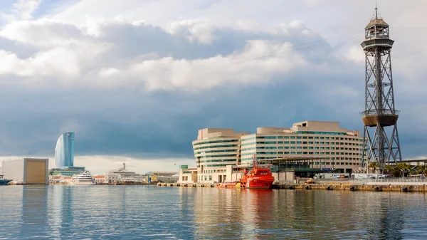 BARCELONA, SPAIN - MAY 2: Port Vell on May 2, 2014 in Barcelona. — Stock Photo, Image