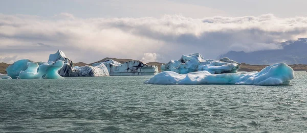 Drijvende Ijsbergen Jokulsarlon Gletsjer Lagune Ijsland — Stockfoto