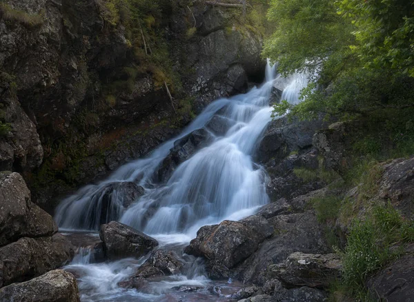 Waterval Bij Het Natuurpark Comapedrosa Andorra — Stockfoto