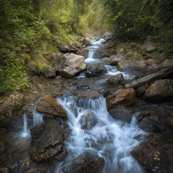 Vodopád Přírodním Parku Comapedrosa Andoře — Stock fotografie
