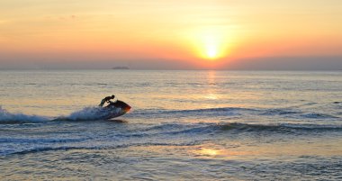 Jet ski