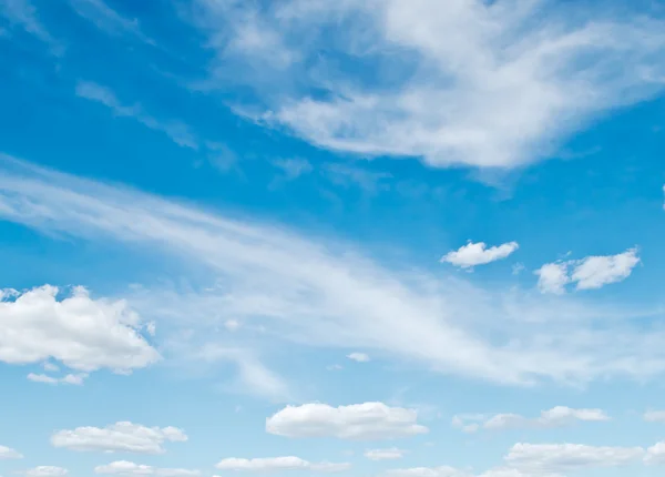 Blauer Himmel — Stockfoto